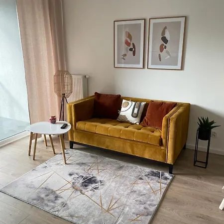 Modern Tower غدينيا