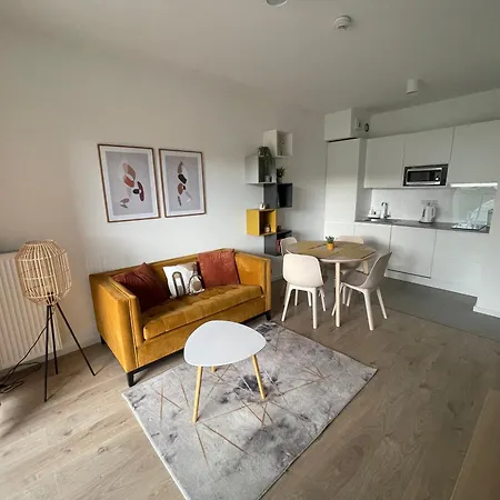 Modern Tower Апартаменти *